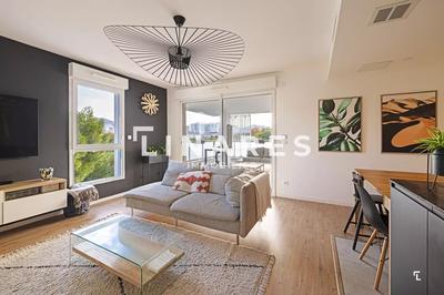 Appartement - 80 m² - 4 pièces