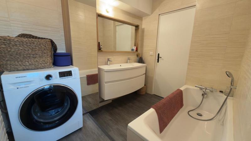 Appartement - 75 m² - 4 pièces