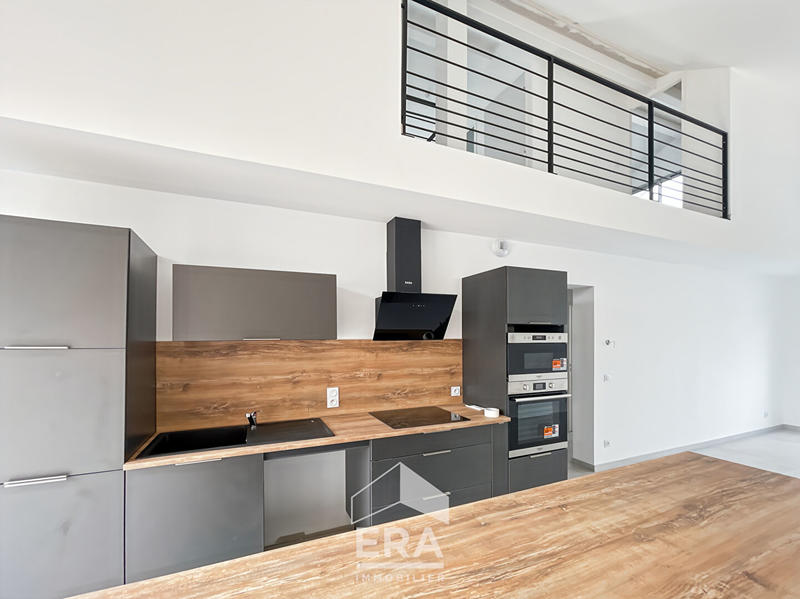 Maison - 98 m² - 4 pièces