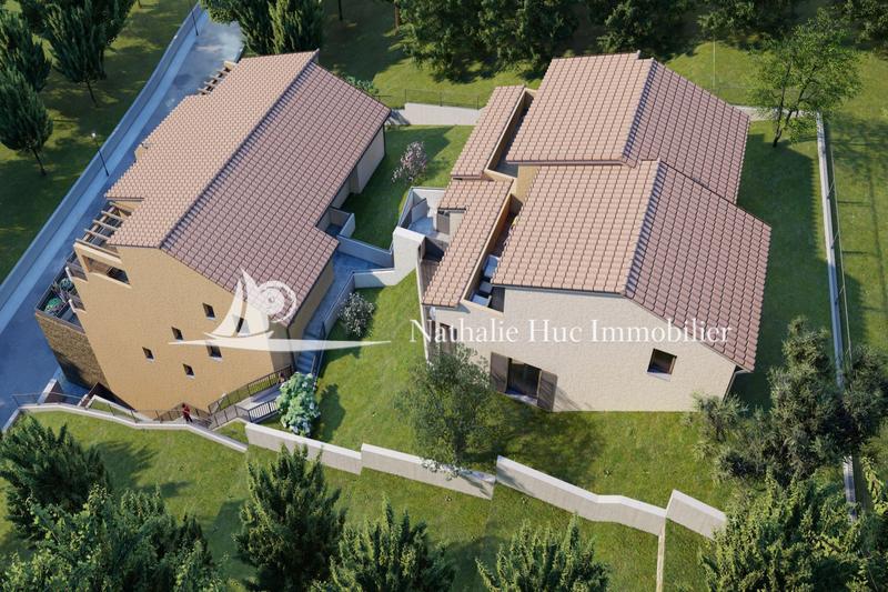 Propriété - 95 m² - 4 pièces