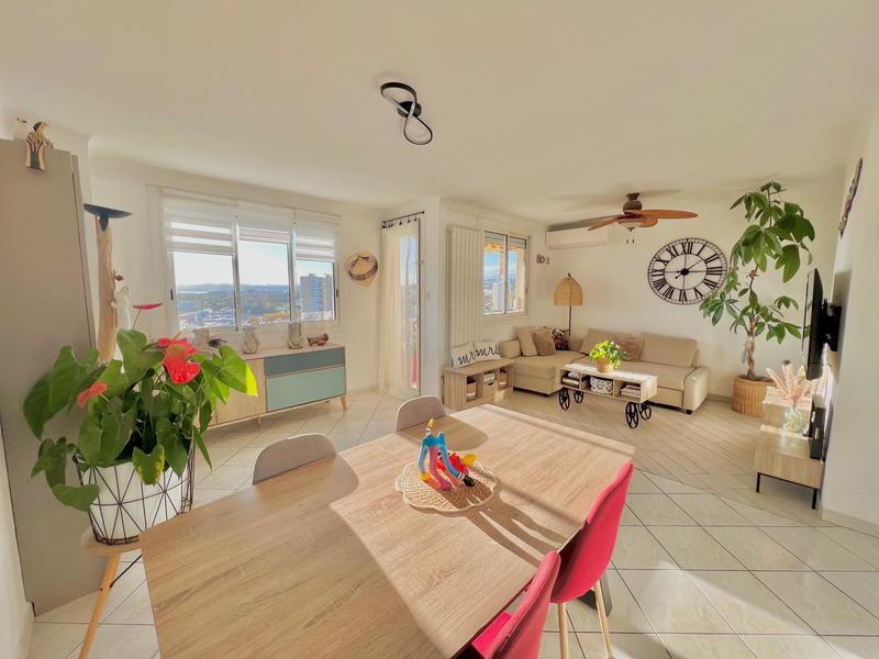 Appartement - 75 m² - 4 pièces