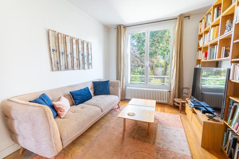 Maison - 180 m² - 7 pièces