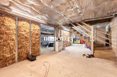 Maison traditionnelle - 96 m² - 4 pièces