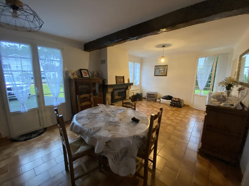 Maison - 137 m² - 5 pièces