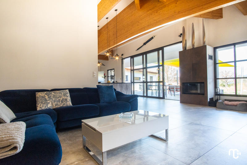 Maison - 177 m² - 5 pièces