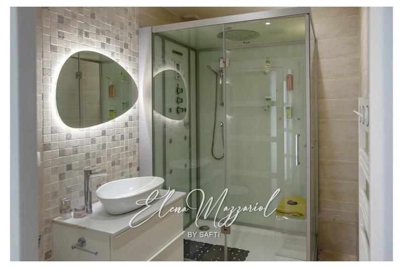 Maison - 207 m² - 9 pièces