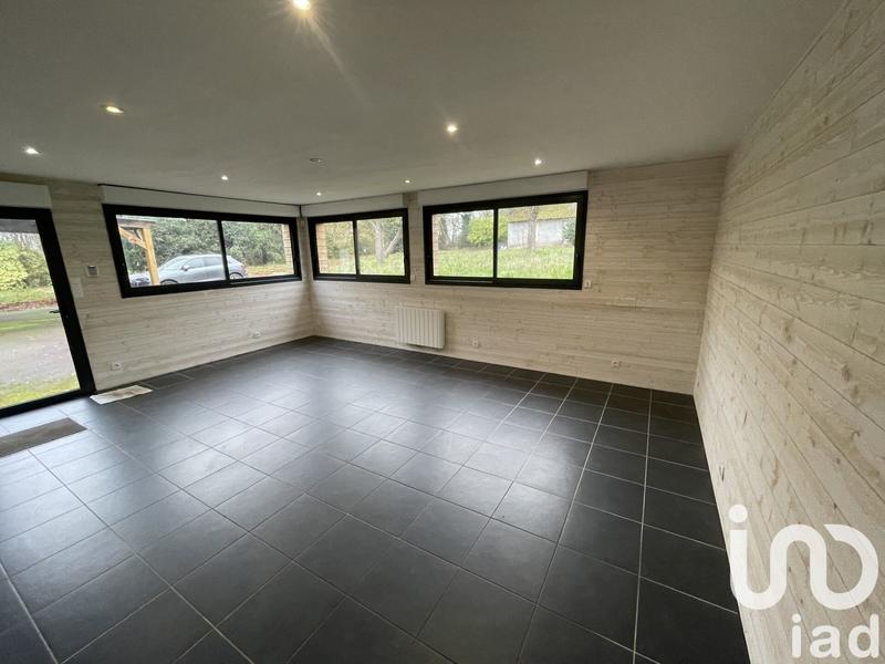 Maison - 235 m² - 7 pièces