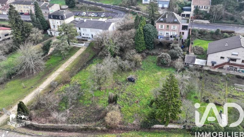 Maison de ville - 259 m² - 7 pièces