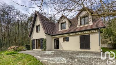 Maison - 180 m² - 6 pièces