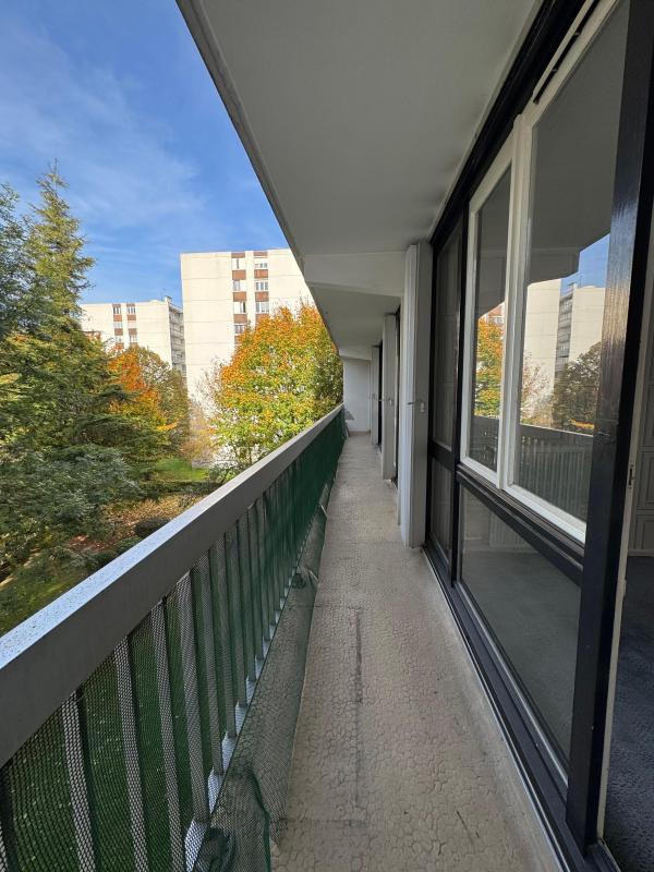 Appartement - 77 m² - 4 pièces