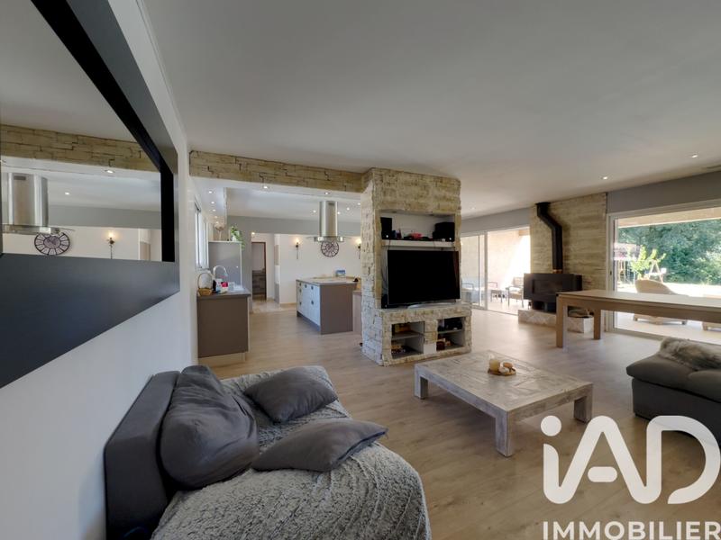 Maison - 187 m² - 7 pièces