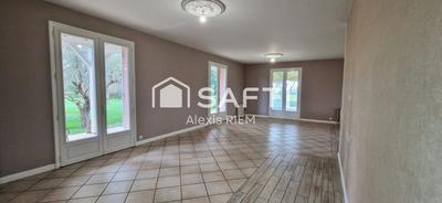 Maison - 210 m² - 6 pièces