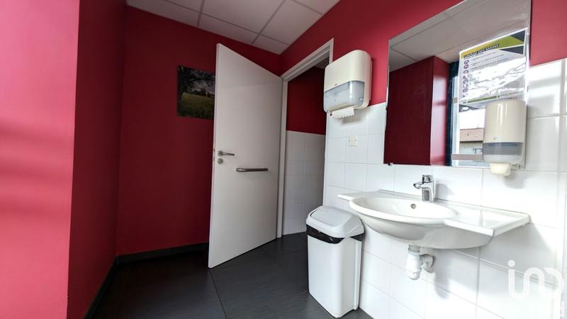 Local commercial - 115 m²