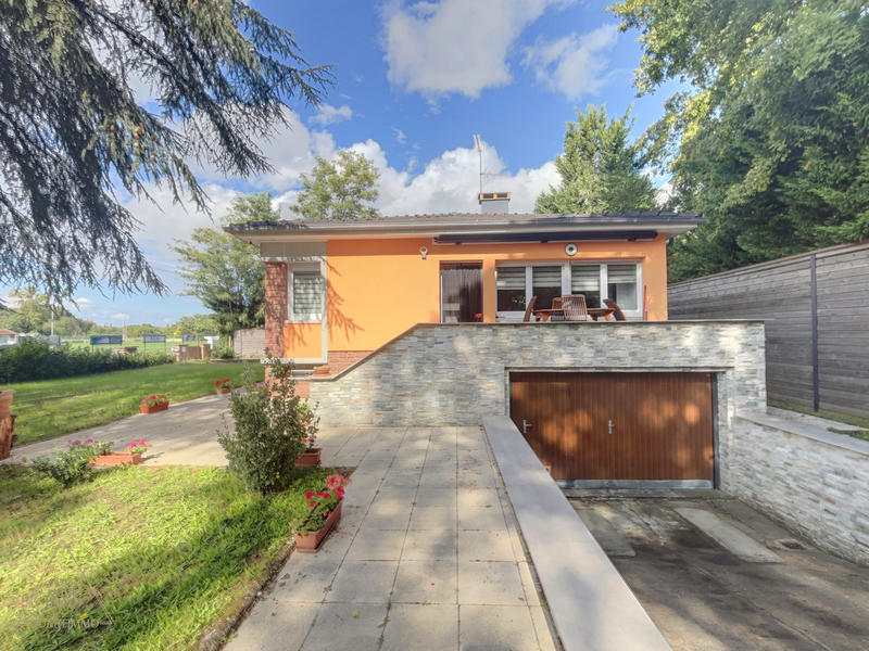 Maison - 94 m² - 4 pièces