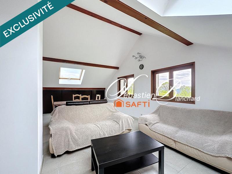 Villa - 270 m² - 9 pièces