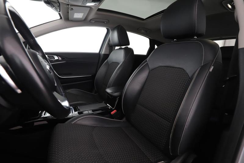 Kia Ceed 1.6 CRDi Isg Edition 1 Dct7 136 ch