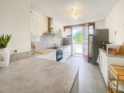 Appartement - 79 m² - 3 pièces