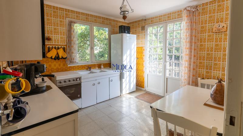 Maison - 94 m² - 4 pièces