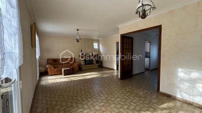 Maison traditionnelle - 120 m² - 6 pièces