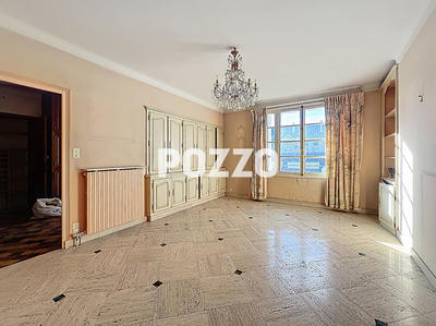 Appartement - 154 m² - 5 pièces