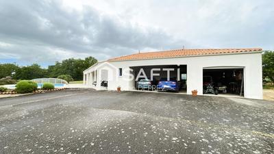 Maison - 150 m² - 8 pièces