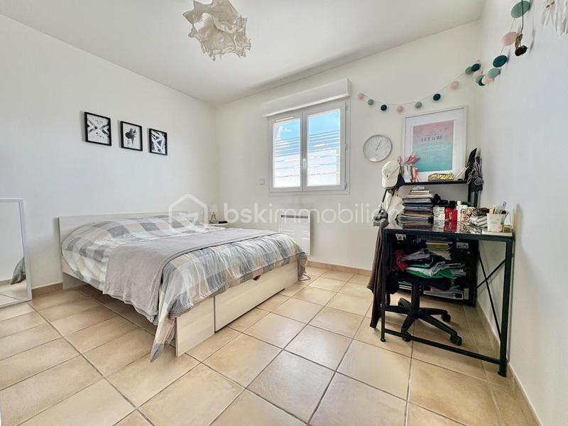 Maison - 235 m² - 8 pièces