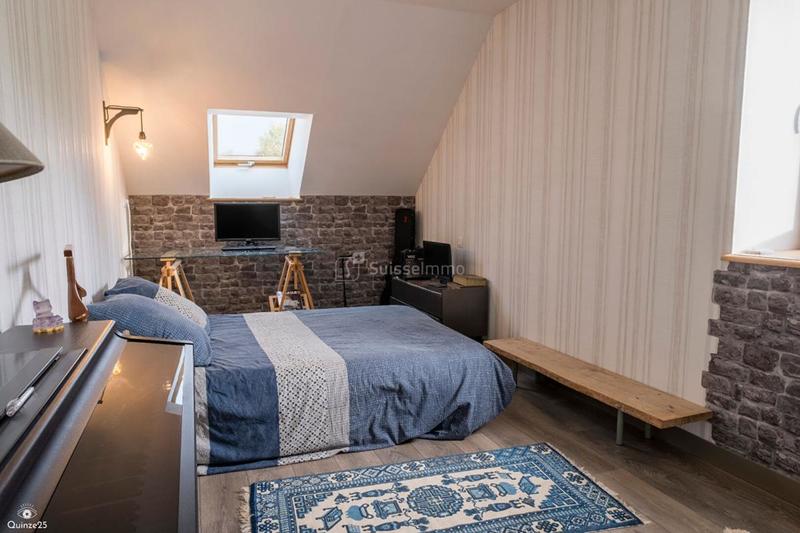 Maison en pierre - 412 m² - 12 pièces