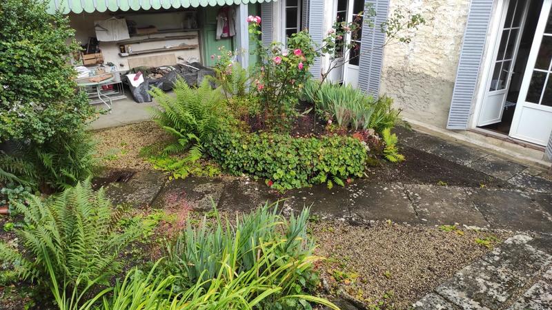 Maison - 242 m² - 8 pièces