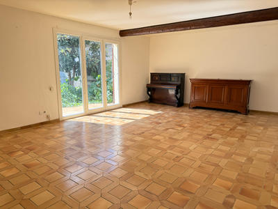 Appartement - 128 m² - 3 pièces