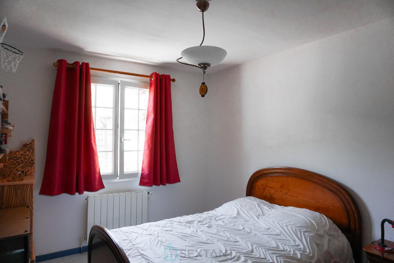 Maison - 219 m² - 9 pièces