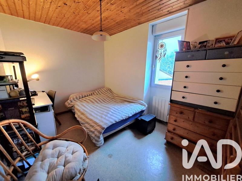 Maison - 97 m² - 5 pièces