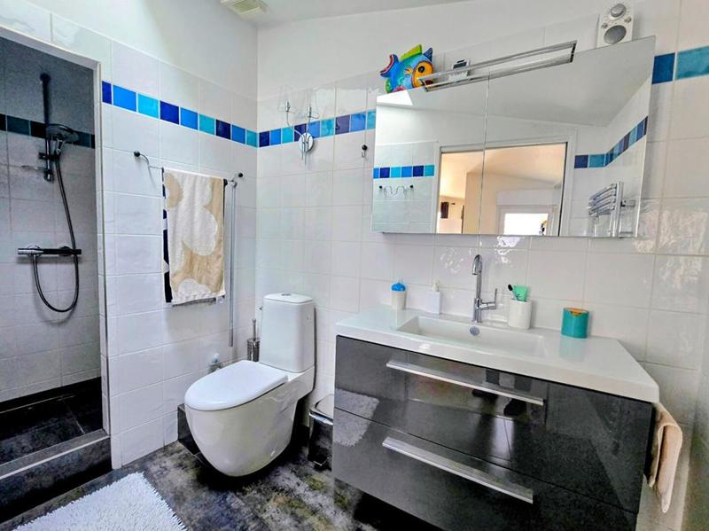 Appartement - 108 m² - 4 pièces