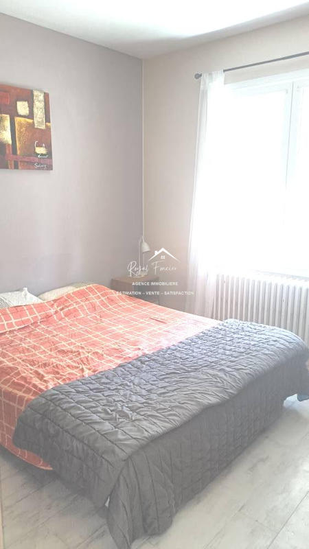 Maison - 102 m² - 6 pièces