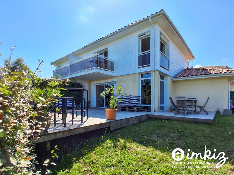 Maison - 80 m² - 3 pièces