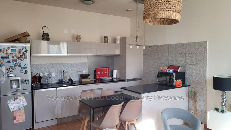 Appartement - 56 m² - 3 pièces