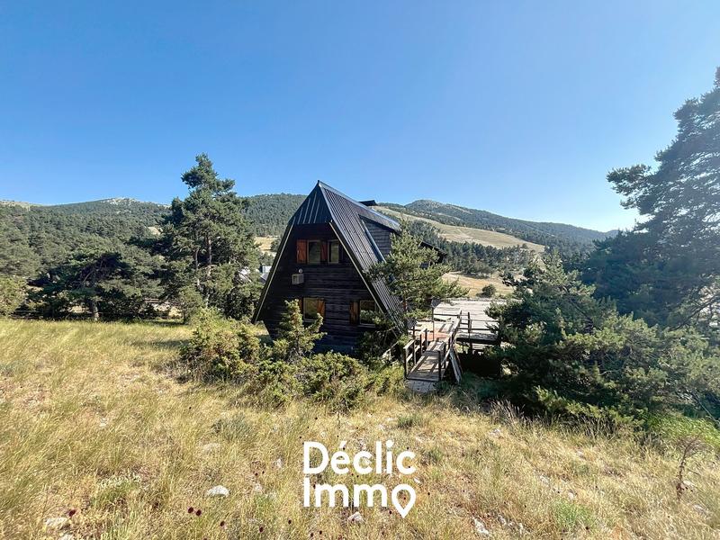 Maison - 99 m² - 4 pièces