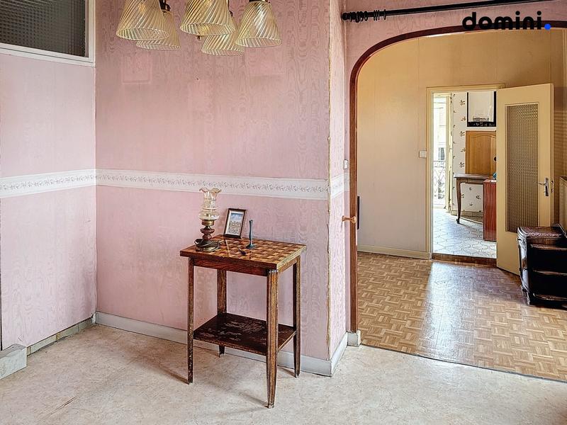 Appartement - 100 m² - 7 pièces