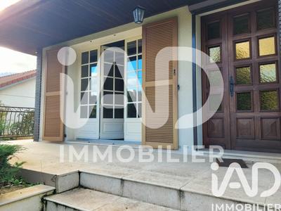 Maison - 159 m² - 5 pièces