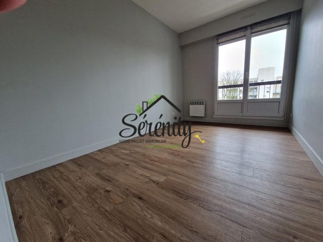 Appartement - 100 m² - 4 pièces