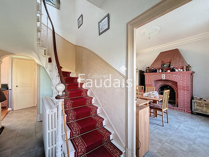 Maison - 147 m² - 5 pièces