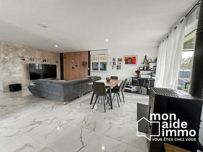 Maison - 86 m² - 4 pièces