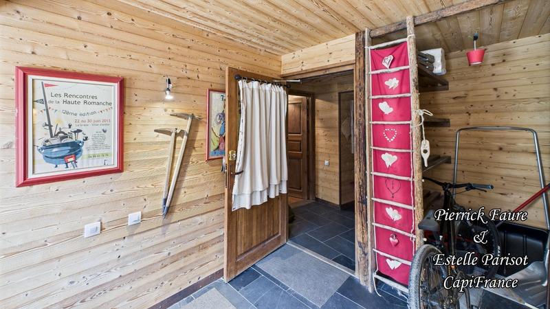 Châlet - 280 m² - 8 pièces