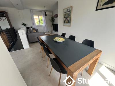 Chambre - 9 m² - 1 pièce