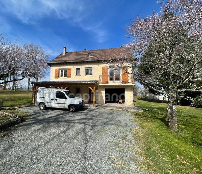 Maison - 122 m² - 5 pièces