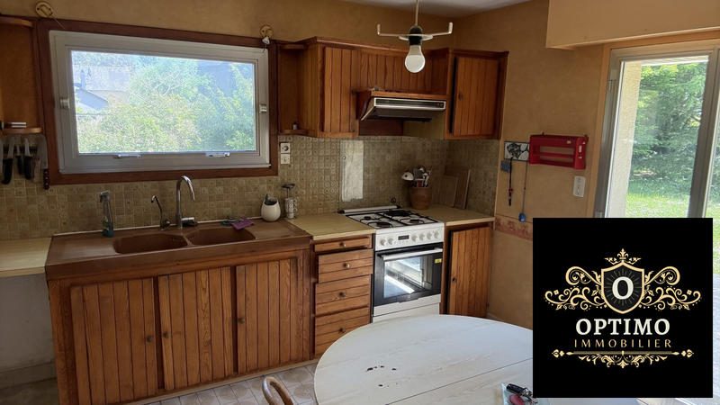 Maison - 192 m² - 8 pièces