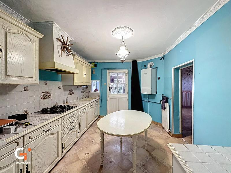 Maison - 97 m² - 6 pièces