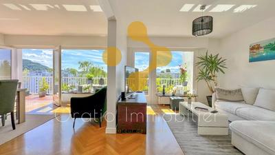 Appartement - 91 m² - 4 pièces