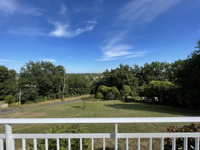 Maison traditionnelle - 127 m² - 4 pièces