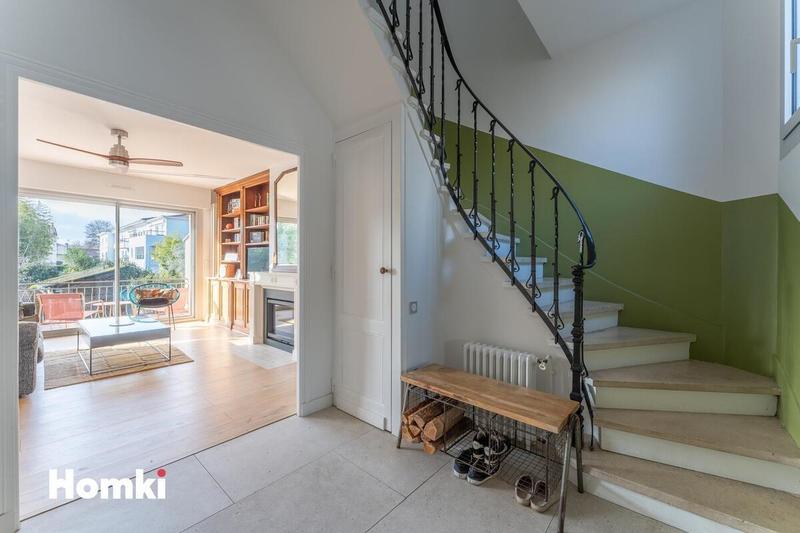 Maison - 130 m² - 5 pièces