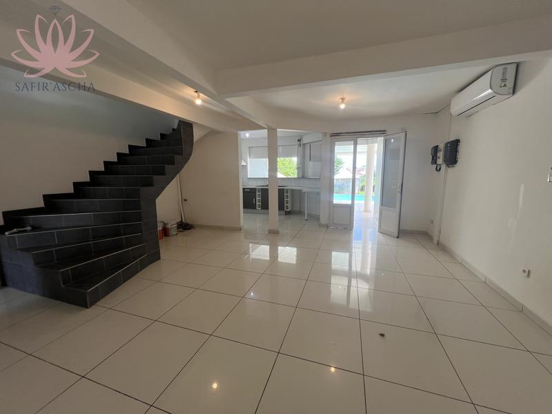 Maison - 118 m² - 4 pièces